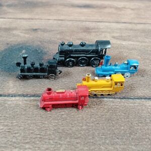 Vintage Miniature Diecast Metal Steam Engine Locomotive Train Lot of 5 Japan